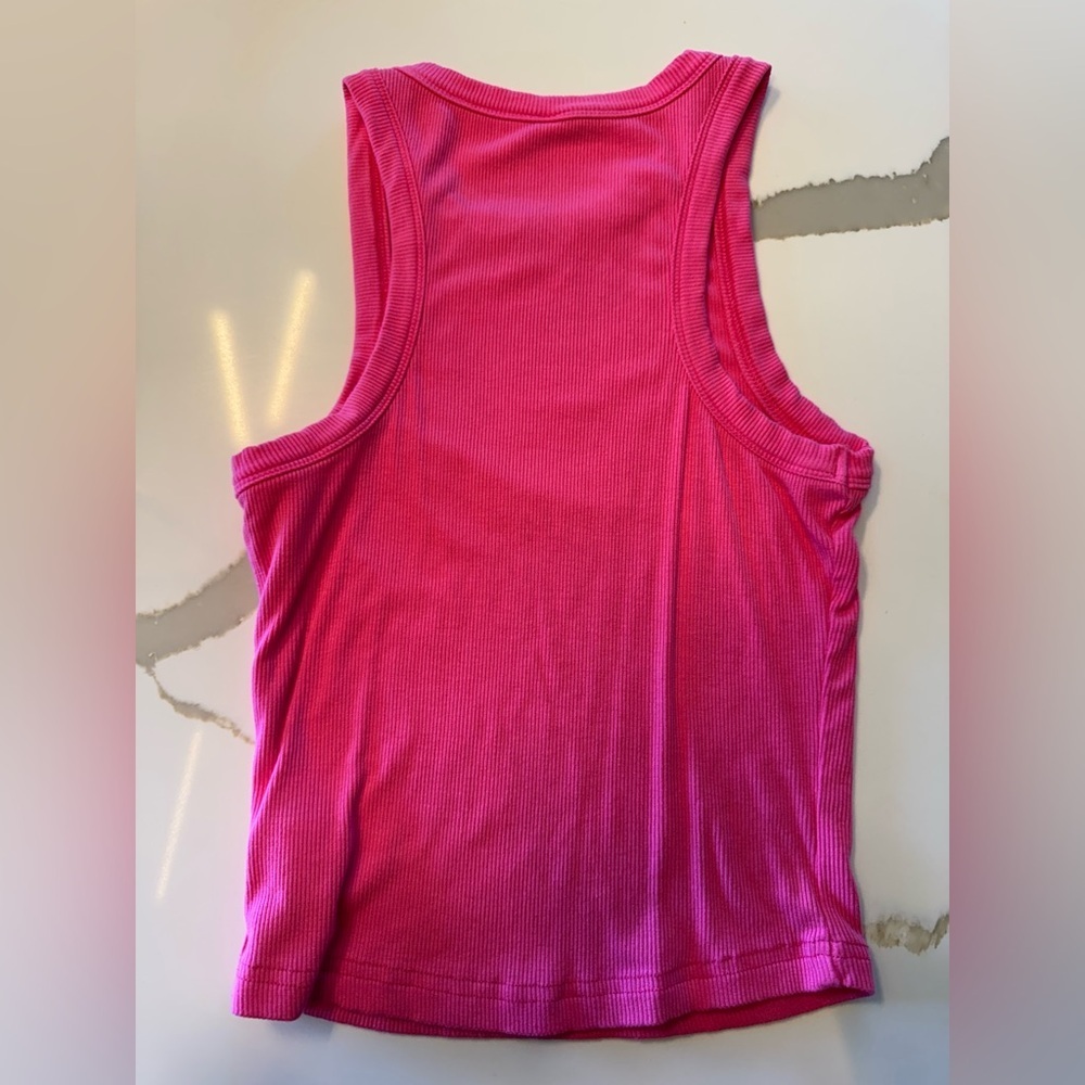 Pink Ribbed Tank Top - Picture 3 of 3